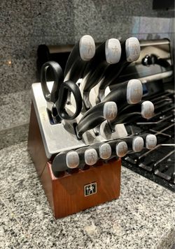 Knife Block Set – Complete – Excellent Condition