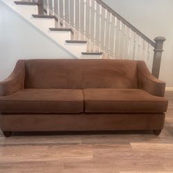 Lloyd Of Chatham Couch