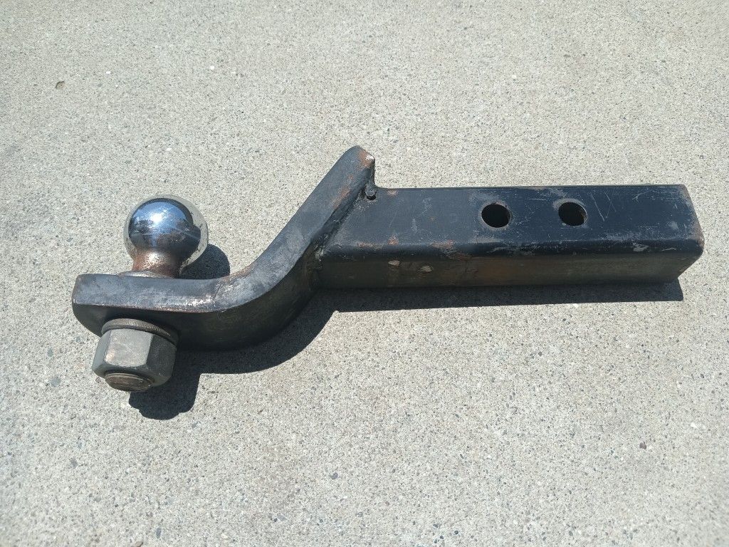 Draw-Tite Hitch with Ball
