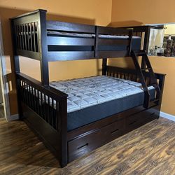 Bunk Bed Twin - Full 
Mattress included 
New in a box 

Litera  Twin- Full
Colchones Incluidos 
Nueva en caja 

We deliver directly from the manufactu