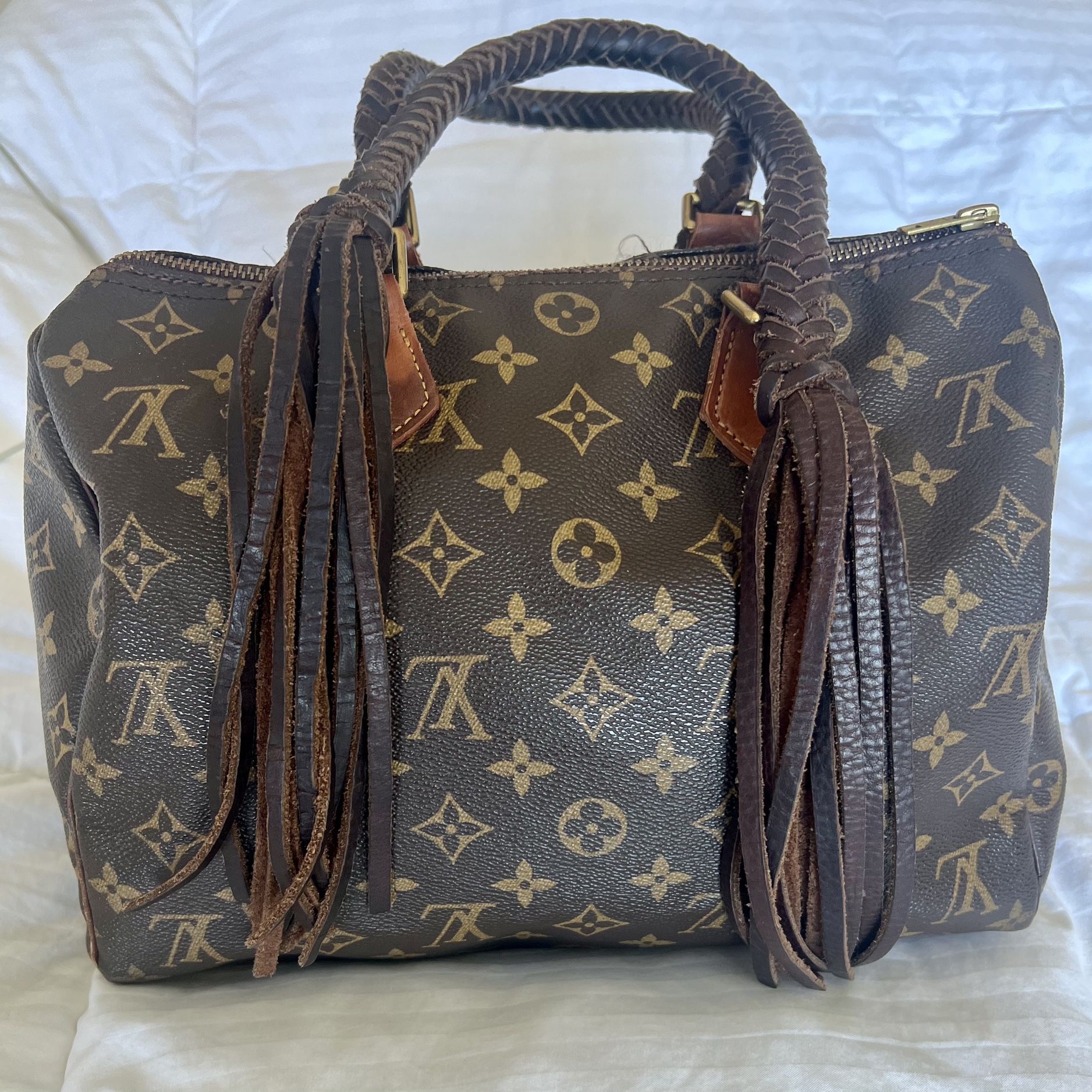 Authentic Louis Vuitton, vintage BoHo bag **Perfect For Stagecoach for Sale  in Anaheim, CA - OfferUp