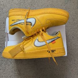 NIKE AIR FORCE 1 OFF-WHITE ICA UNIVERSITY GOLD