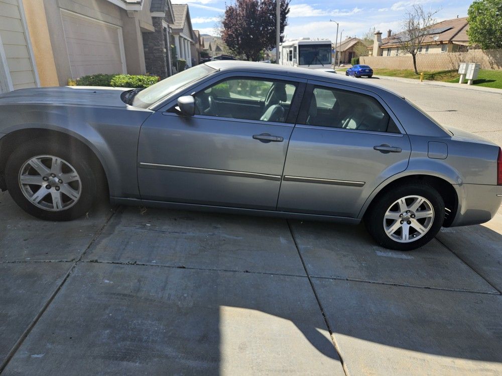 Parts Only. 2006 Chrysler 300 Touring