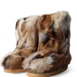 Azalea Wang Fur Boots ! 