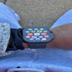 white risk Apple Watch Ultra 2 Titanium – Improve Your Wrist Appeal