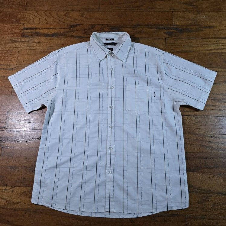 Oakley Men’s White Plaid Short Sleeve Button Up Shirt Size L True Fit Casual Skate Surf