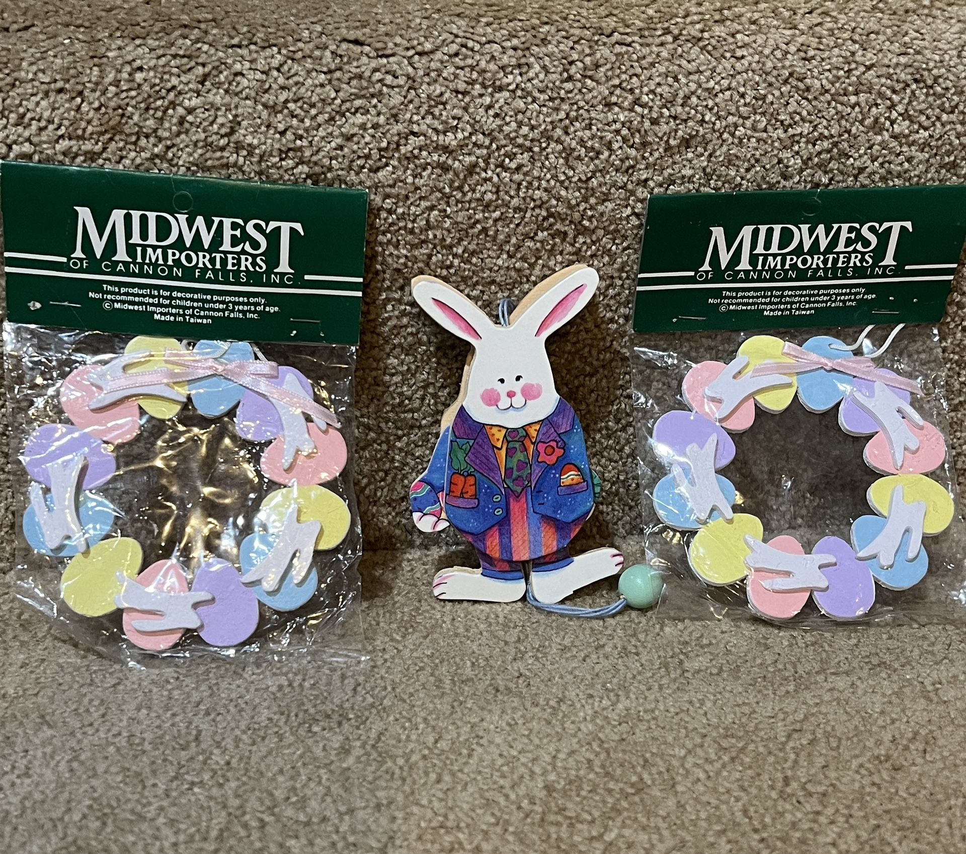 Vintage Jumping Jack Pull String Rabbit Bunny Wreath set of 3 Ornament Midwest 