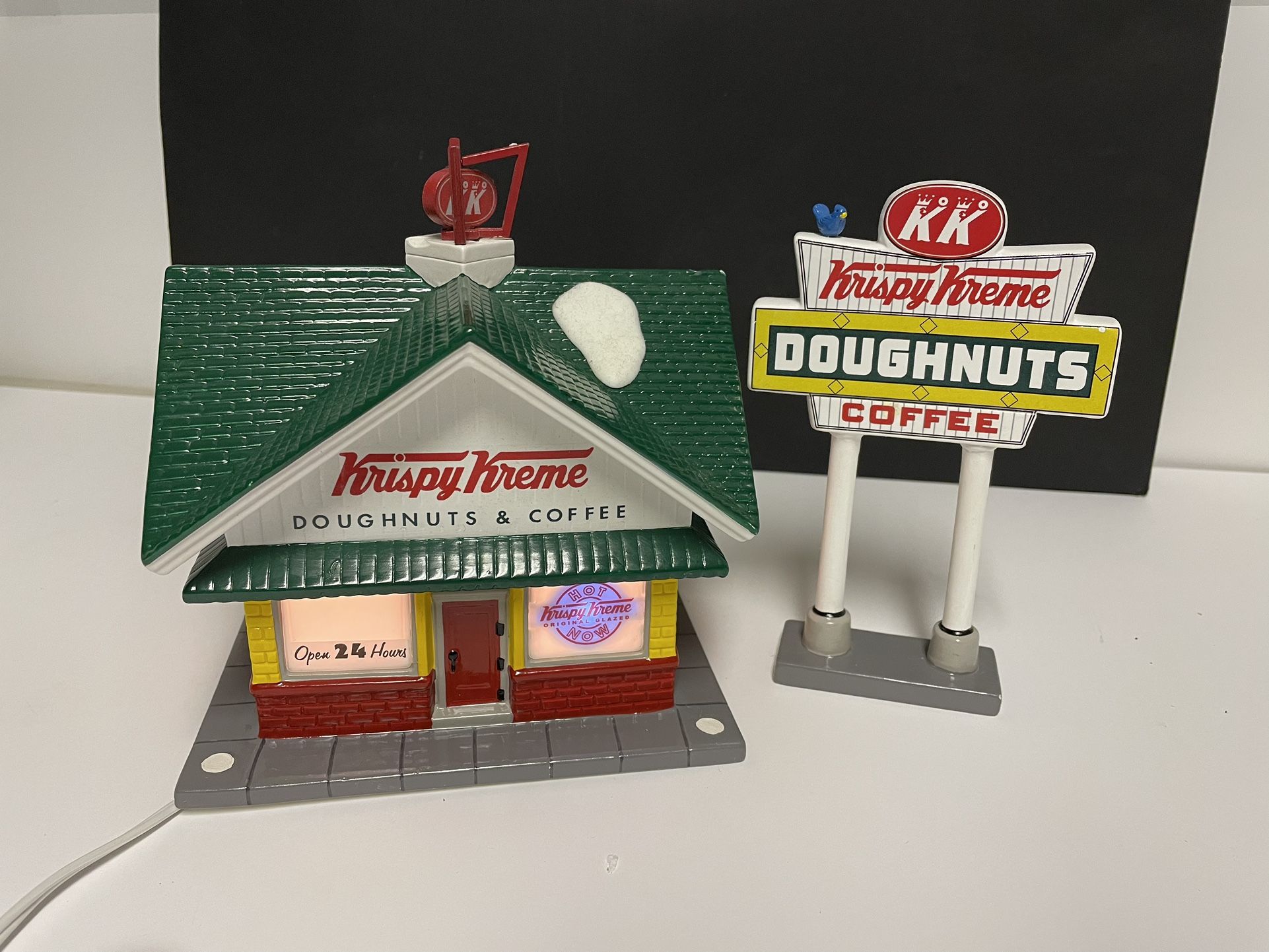 Dept 56 Snow Village “Kristy Keene Donut Shop” #55071