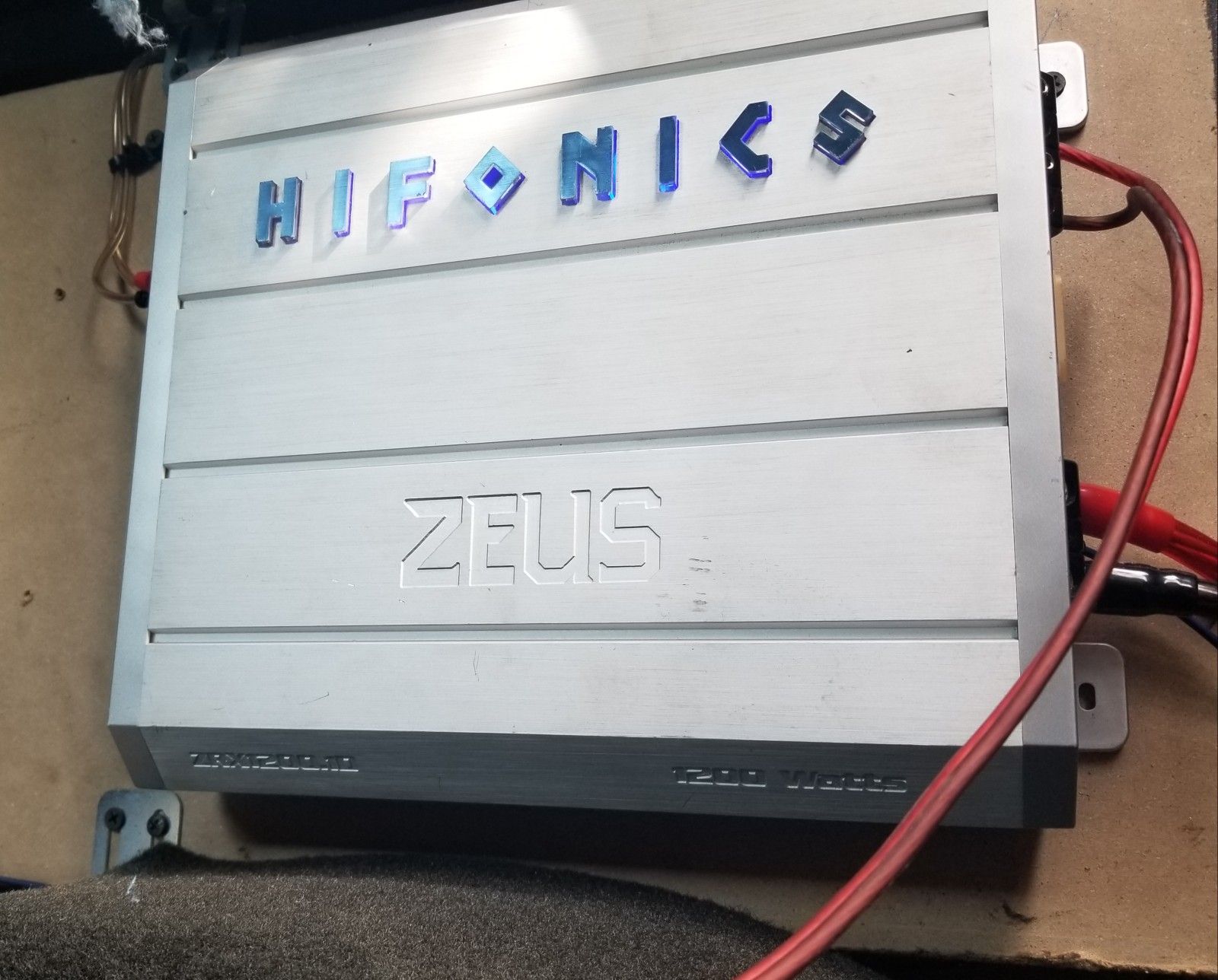 Hifonics ZRX12001.D amp