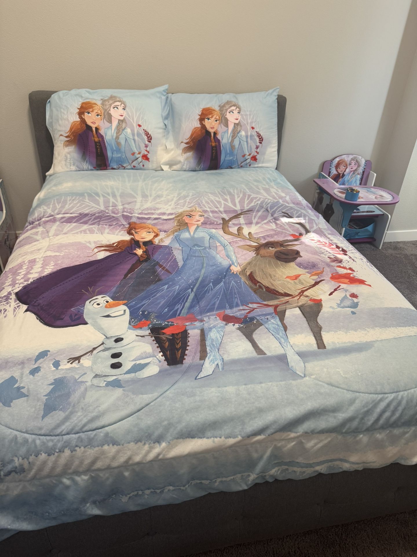 Full Size Disney Frozen Bedding