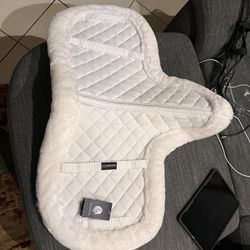 Merino+ Hunter Saddle Pad White/White