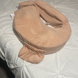 Breastfeeding Pillow