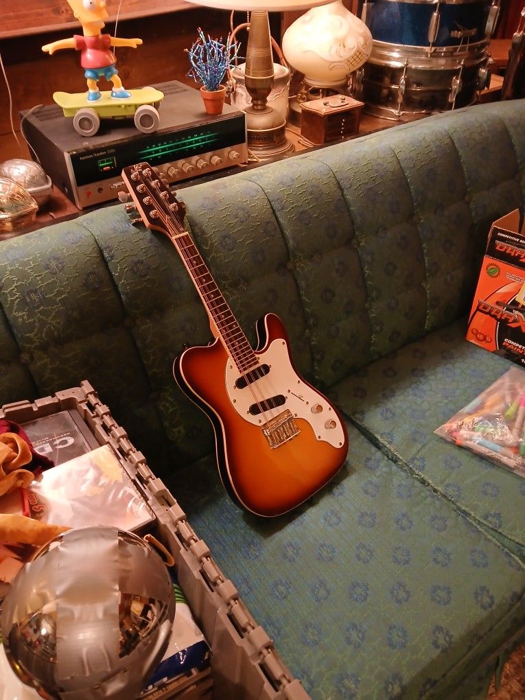 Morgan Monroe 8 String Electric Mandolin