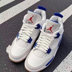 Nike SB x Jordan Air Jordan 4