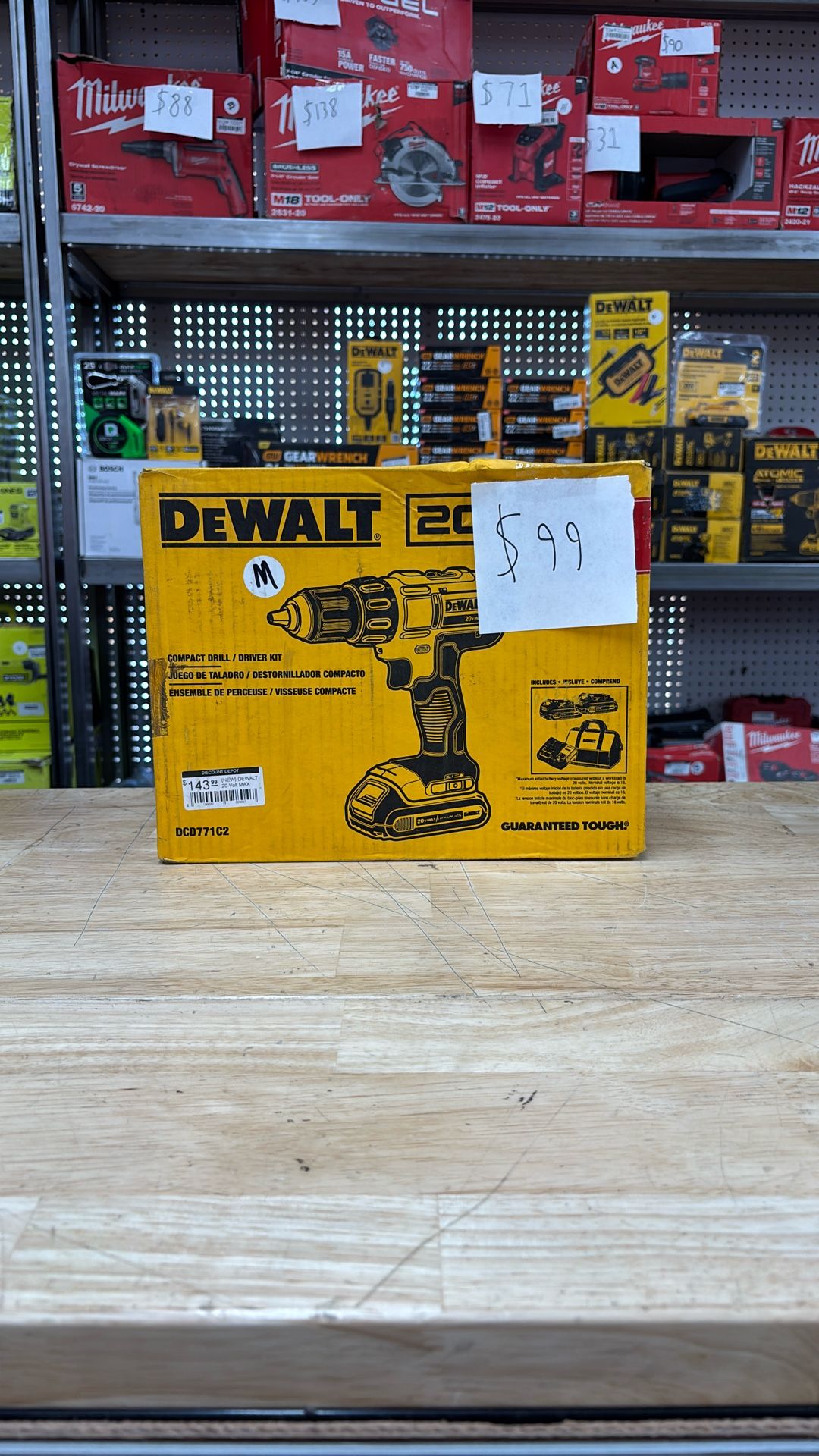 DEWALT 20V MAX Cordless 1/2 in. Drill/Driver, (2) 20V 1.3Ah Batteries, Charger and Bag