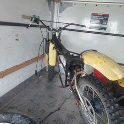 1978 ?? Yamaha YZ250 Roller Frame