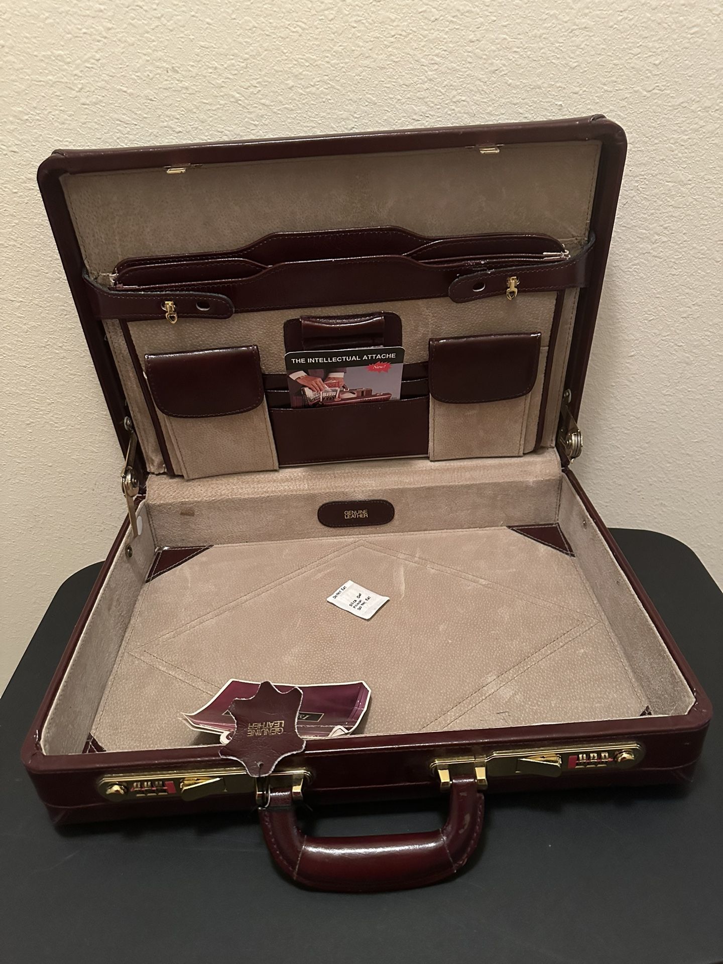 Intellectual Attaché Italian Cowhide  Genuine Leather Briefcase