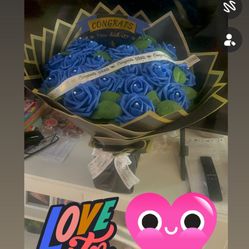 Ramo De Rosas De Artificiales Para Graduación 🧑🏼‍🎓in Fairfield 