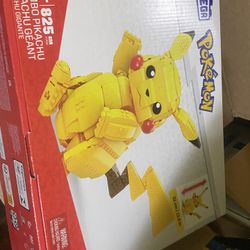 MEGA Pikachu Building Set