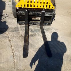 2025 Skid Steer Forklift Attachment