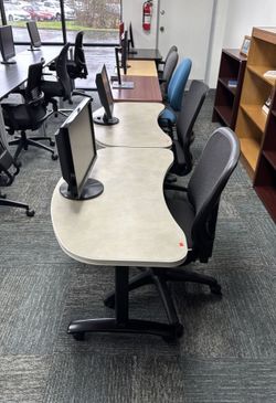 Mobile Desk - $40 Off