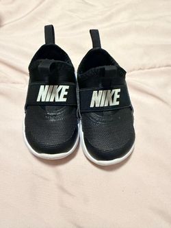 Nike Toddler Slip-On Sneakers
