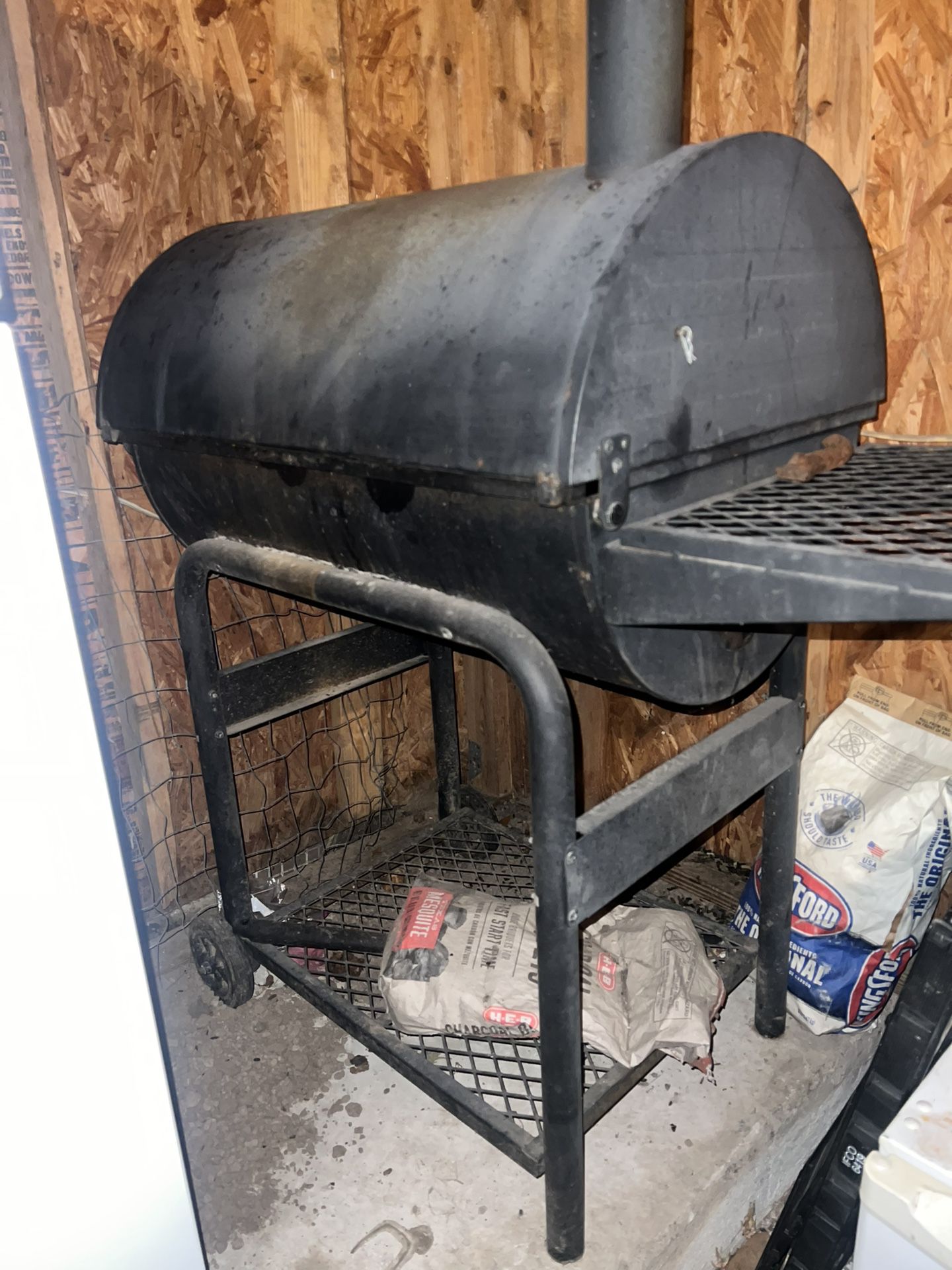 Bbq Pit & With Vinyl Cover