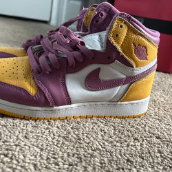 Brotherhood 1's Size 7Y