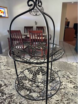 Metal stand