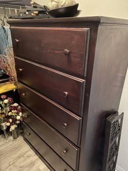 5 Drawer Dresser
