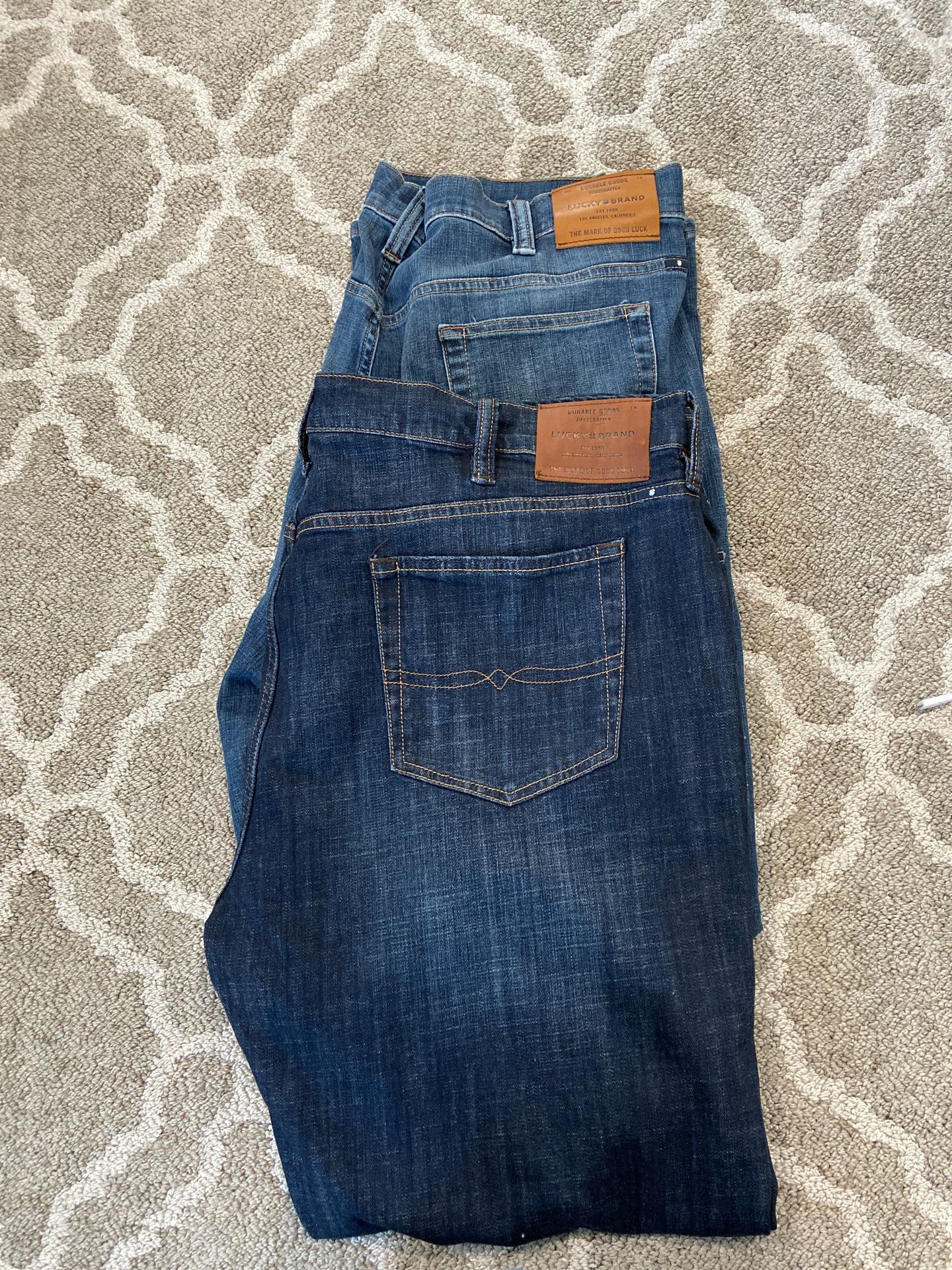 Men’s lucky brand jeans. Worn once