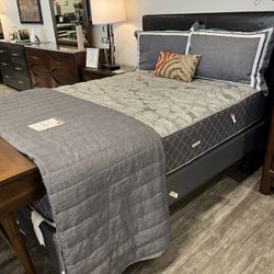 Full Bed Set