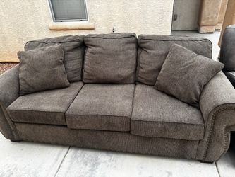 Matching Sofa & Loveseat Set – Neutral Textured Fabric w/ Nailhead Trim – Great Starter Set!