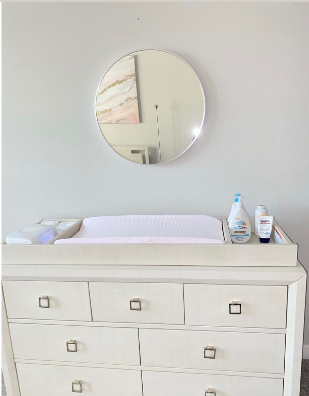 Crib Set W/ Changing Table Dresser & Crib