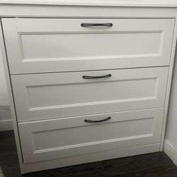 3 Drawer White Wood Chest 