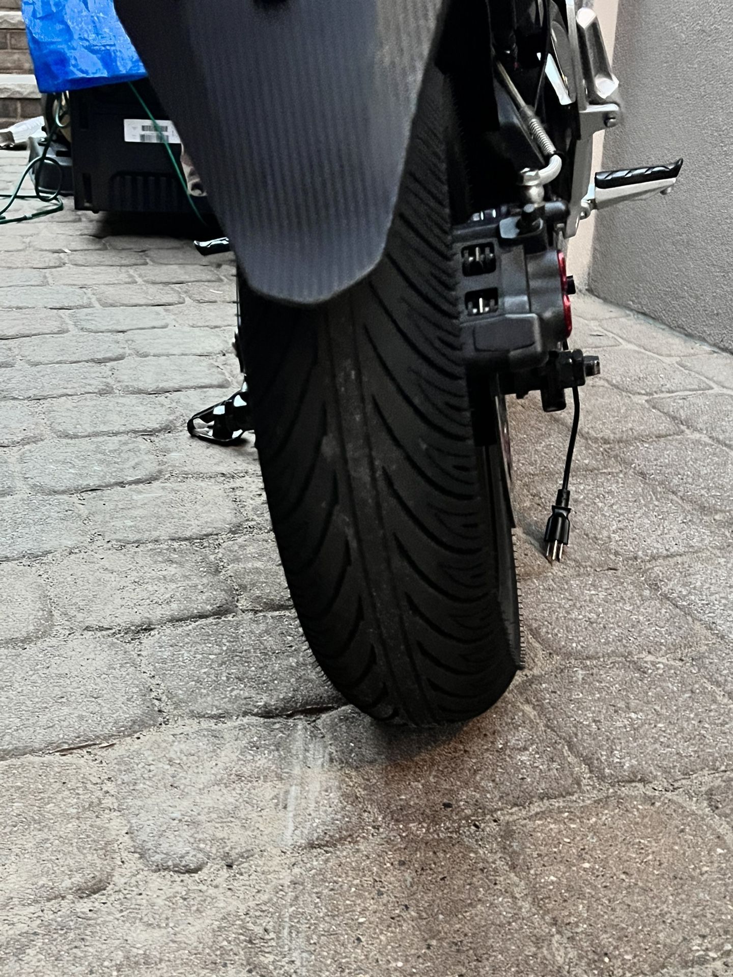 electric motorcycle Z6 2022 72v battery 3000 Watts motor for Sale in