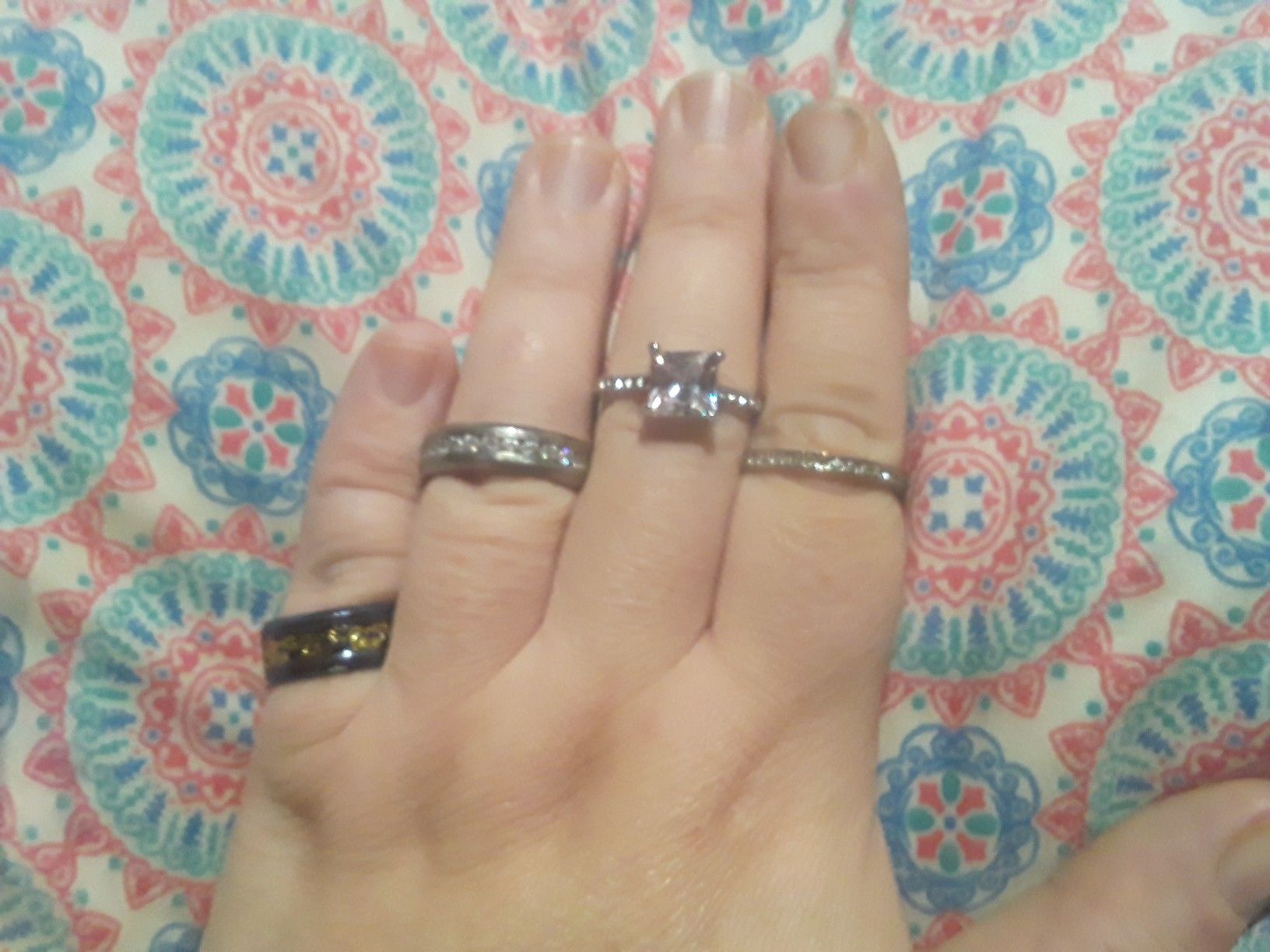 Wedding rings/bridal set