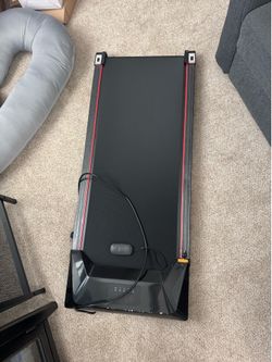 Walking pad with remote