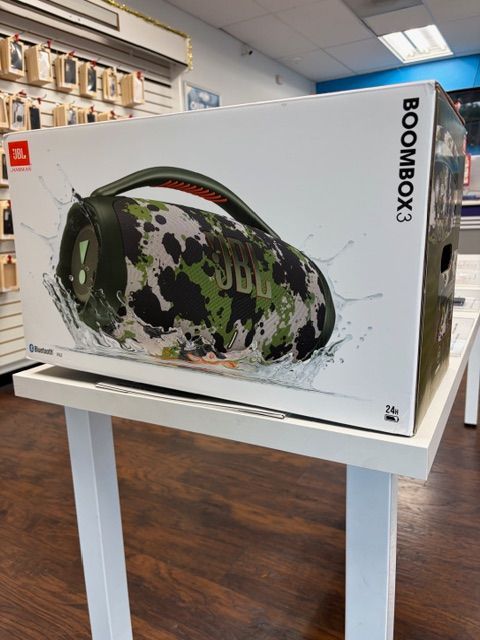 💥 Big Bass, Bigger Deal, Bluetooth Speaker  – JBL Boombox 3 for $449 or $1 Down! Full-Year Peace-of-Mind 🎧