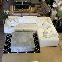 Lindyn Ivory 4pc Sectional + Ottoman - 📝 Apply online or in-store
- 💰 $0 Down Payment
- ⏳ 100 Days Same as Cash
