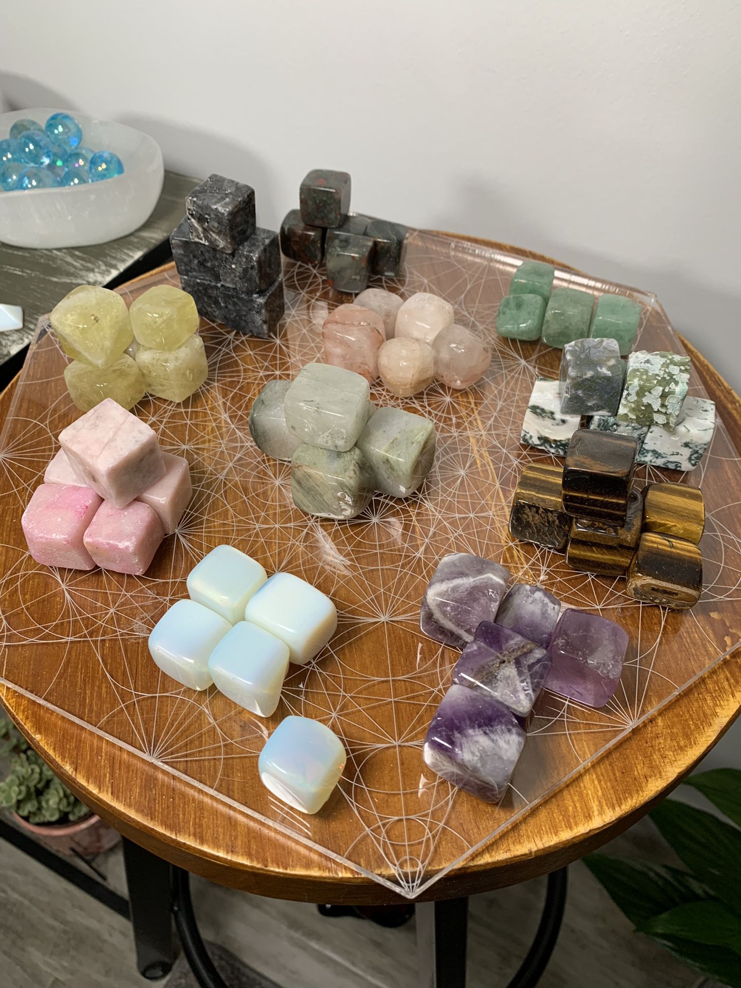 Cube Healing Crystal