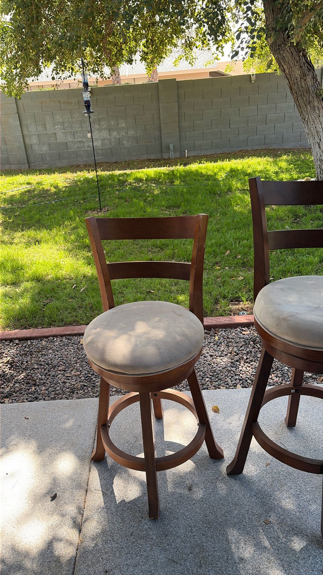 Swivel Bar Stools 1 Short ,2 TallSize $10 Each