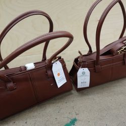 Time and Tru Women’s Faux Leather Gwyn Shoulder Bag – Redwood Bark