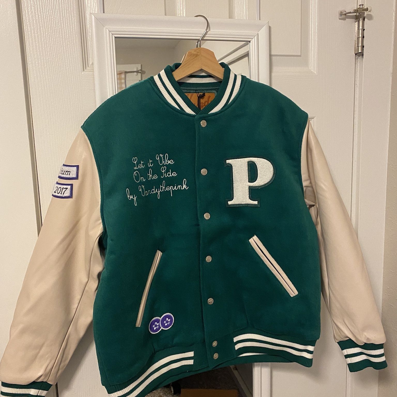 Vandy The Pink Parsley Varsity Jacket Green Size XL L70cm W70cm