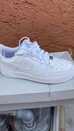 Nike Air Force 1 ’07 Triple White Size 7