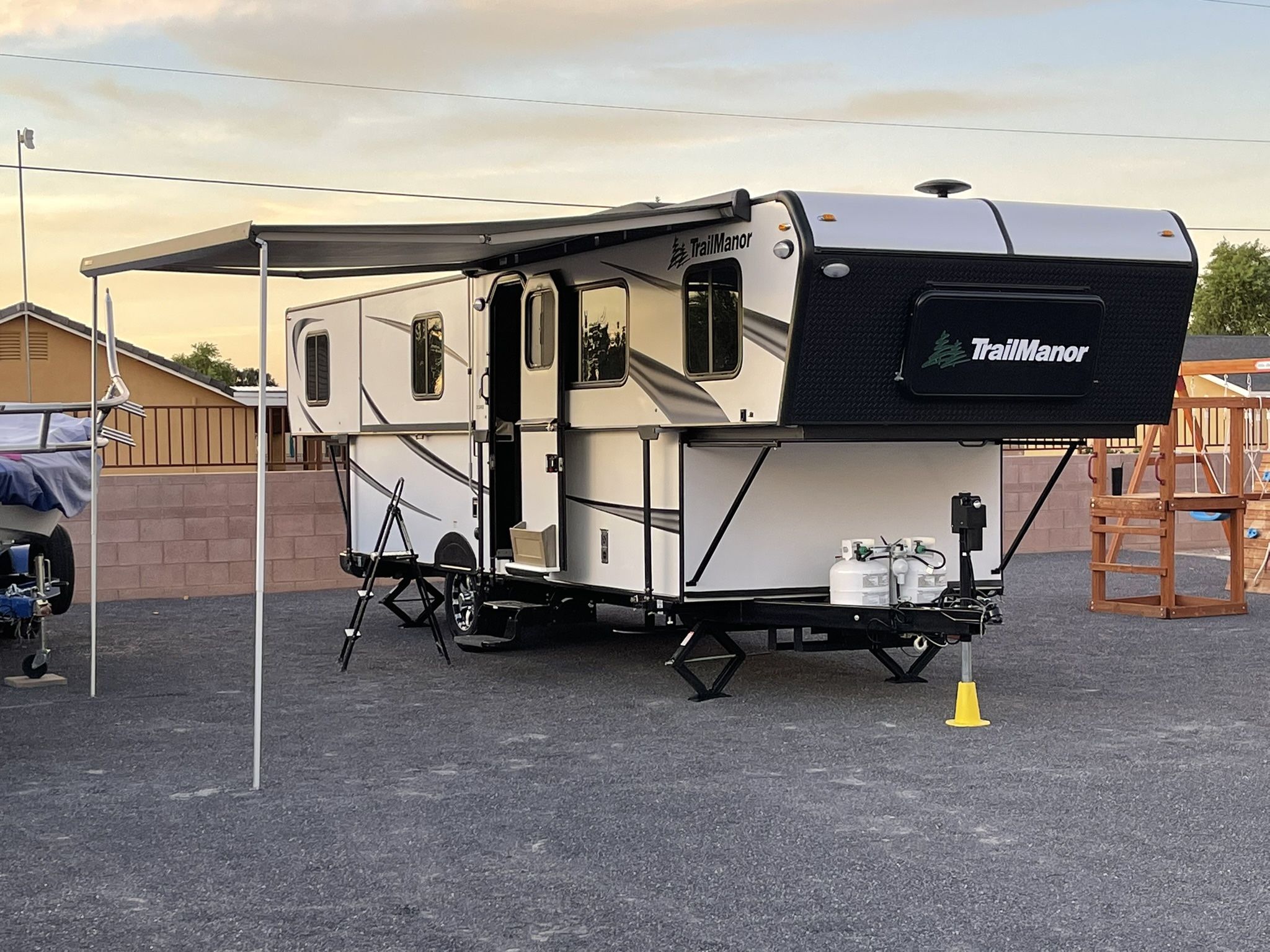 2021 TrailManor 3124KB