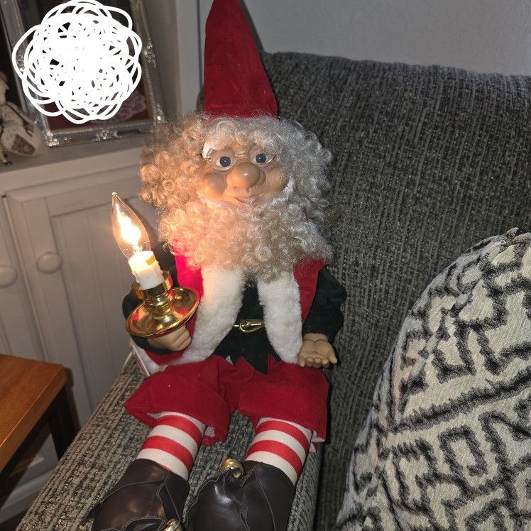 Vintage Animated Christmas Elf Decoration – MOVES & LIGHTS UP!