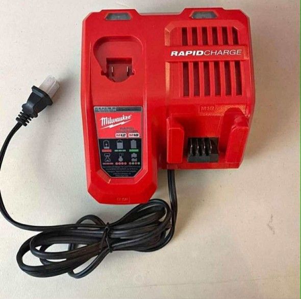 Milwaukee New Rapid Charger