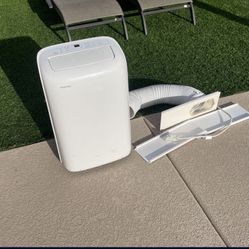 TOSHIBA 8,000 BTU Portable Air Conditioner