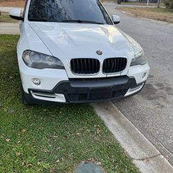 Perfect car well maintained no problems at all no mechanical issues drives perfect clean inside and out clean title it’s a great car for whoever needs